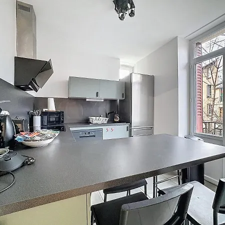 Neuf, 4 ,spacieux Tv-wifi 클레르몽페랑